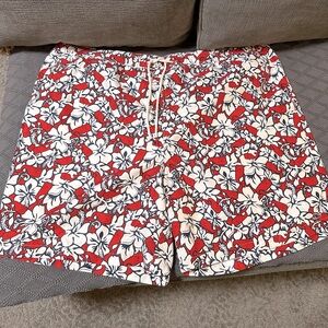 Vineyard Vines men’s swim trunks XL